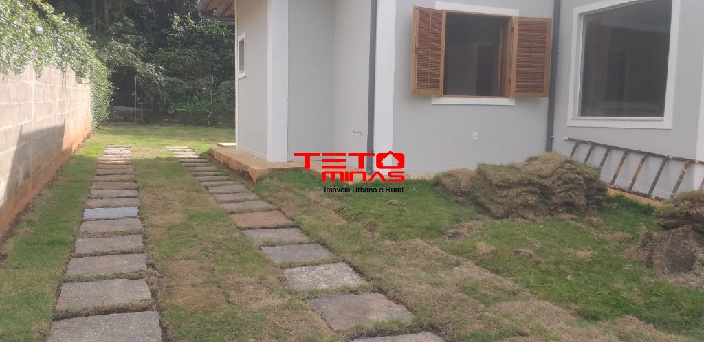 Casa à venda com 3 quartos - Foto 4