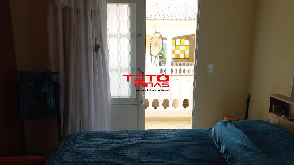 Casa à venda com 3 quartos, 360m² - Foto 17