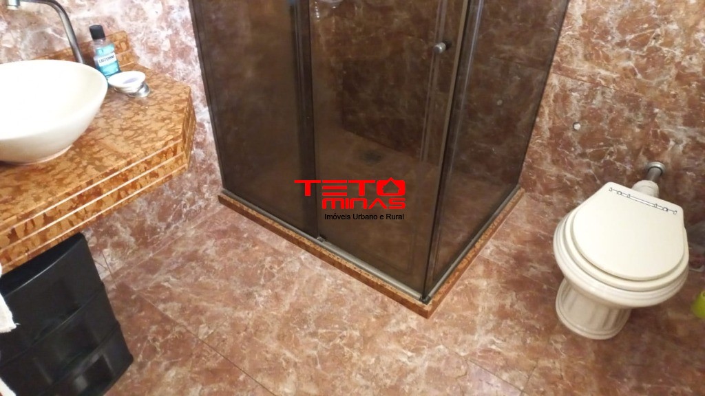 Casa à venda com 3 quartos, 360m² - Foto 27