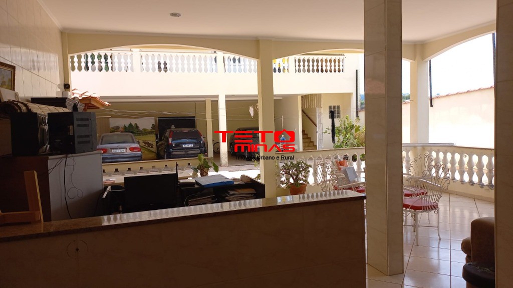 Casa à venda com 3 quartos, 360m² - Foto 18