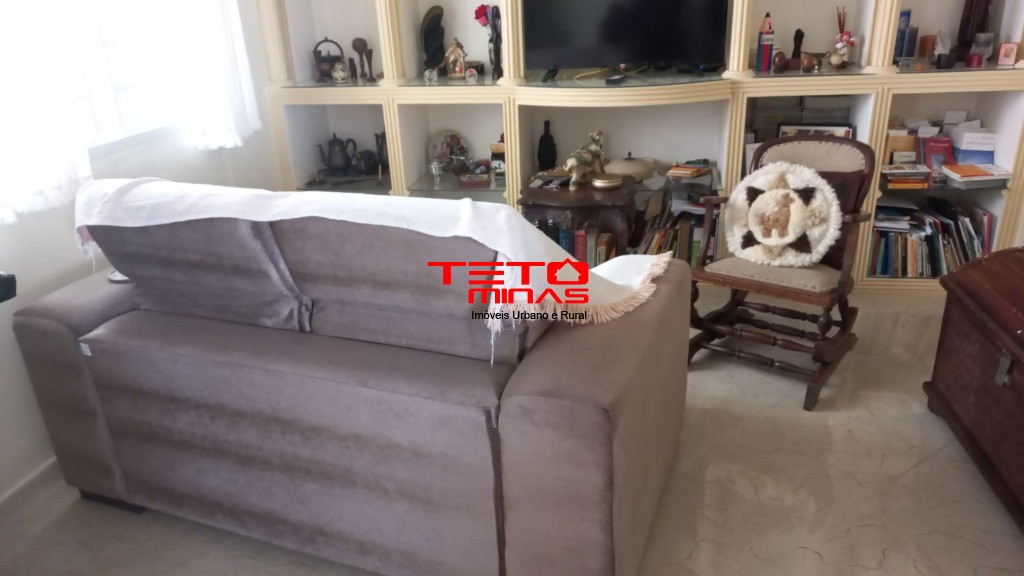 Casa à venda com 3 quartos, 360m² - Foto 24