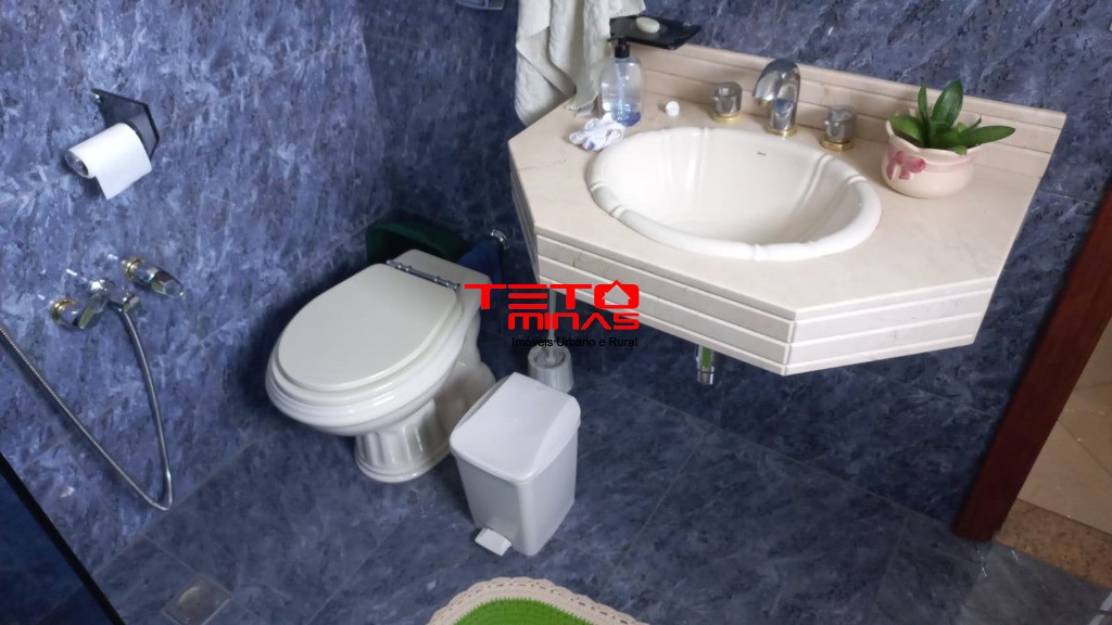 Casa à venda com 3 quartos, 360m² - Foto 28