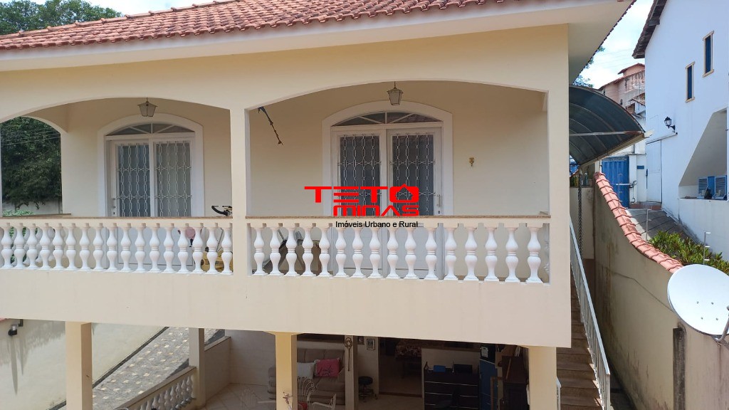Casa à venda com 3 quartos, 360m² - Foto 13
