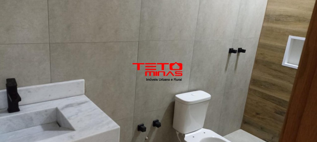 Casa à venda com 2 quartos, 92m² - Foto 13