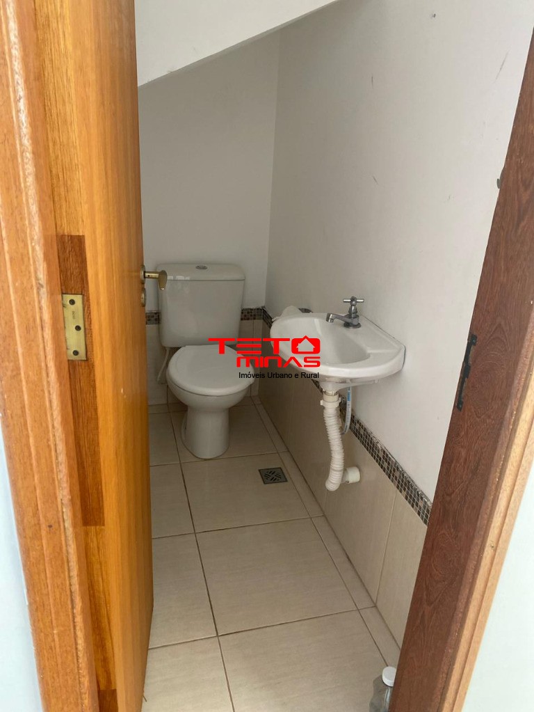 Casa à venda com 2 quartos, 110m² - Foto 11