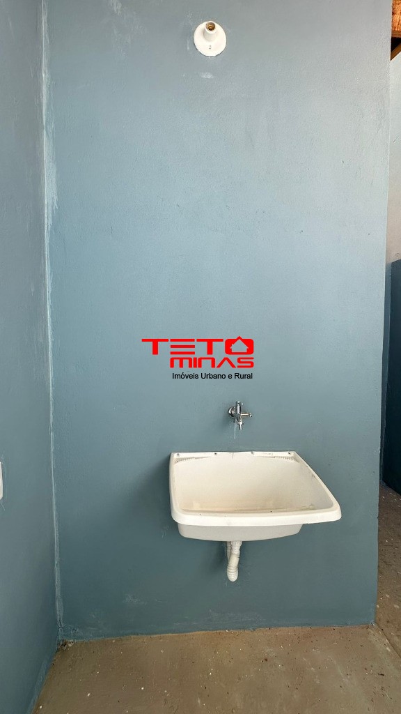 Casa à venda com 2 quartos, 250m² - Foto 20