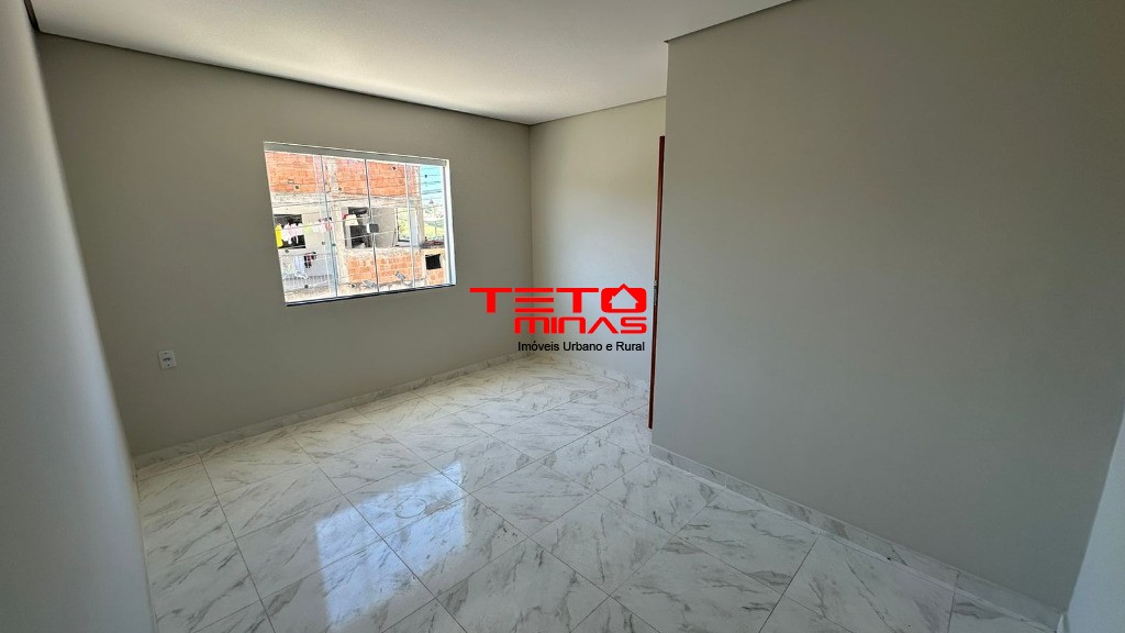 Casa à venda com 2 quartos, 250m² - Foto 14