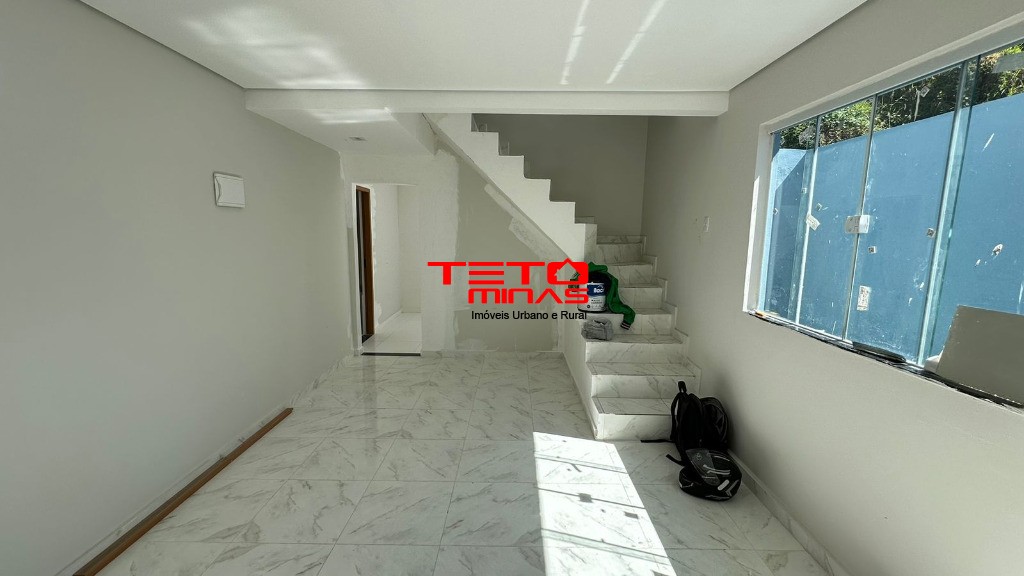 Casa à venda com 2 quartos, 250m² - Foto 18