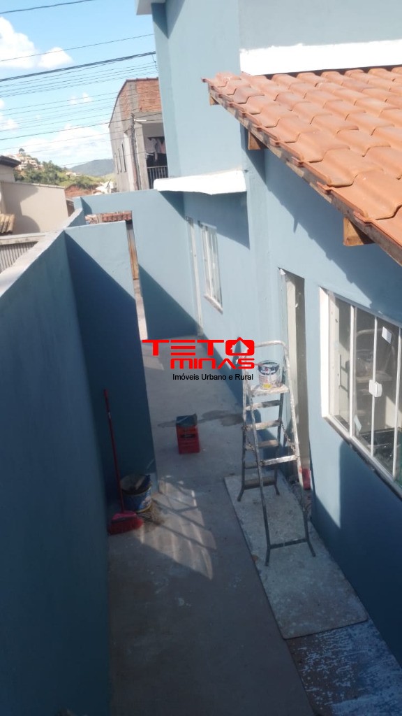 Casa à venda com 2 quartos, 250m² - Foto 4