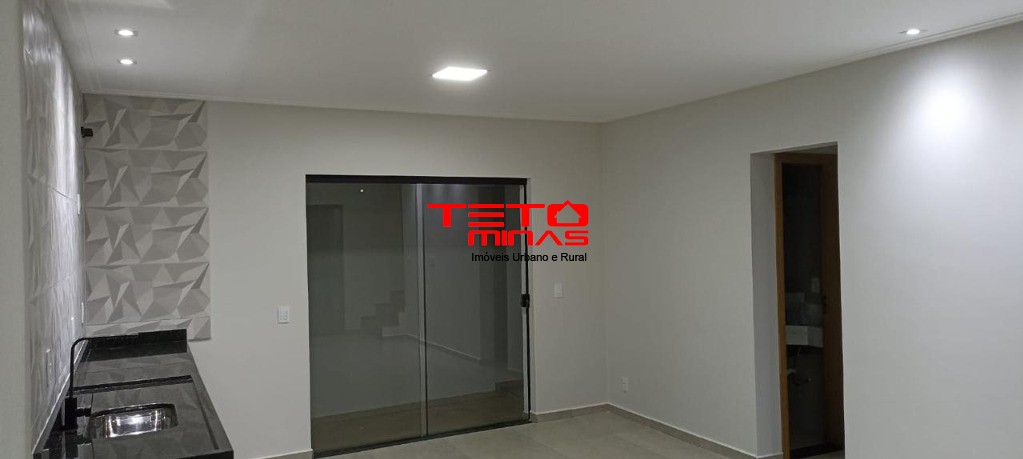 Casa à venda com 2 quartos, 92m² - Foto 15