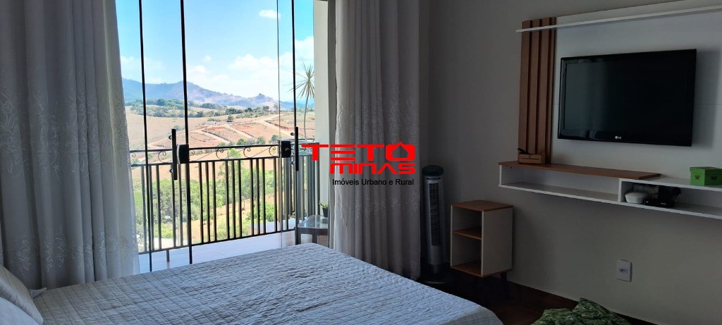 Casa à venda com 3 quartos, 250m² - Foto 14