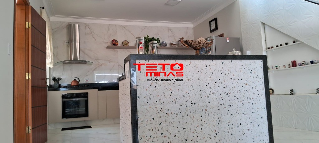 Casa à venda com 3 quartos, 250m² - Foto 64