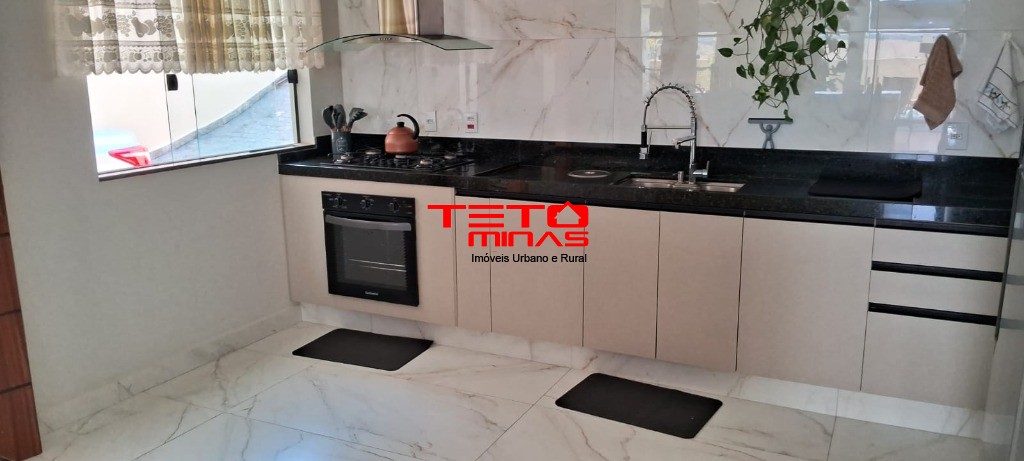 Casa à venda com 3 quartos, 250m² - Foto 33