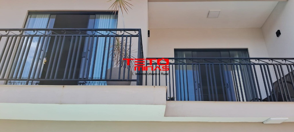 Casa à venda com 3 quartos, 250m² - Foto 46