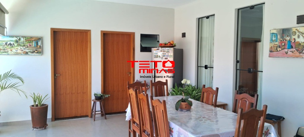 Casa à venda com 3 quartos, 250m² - Foto 59