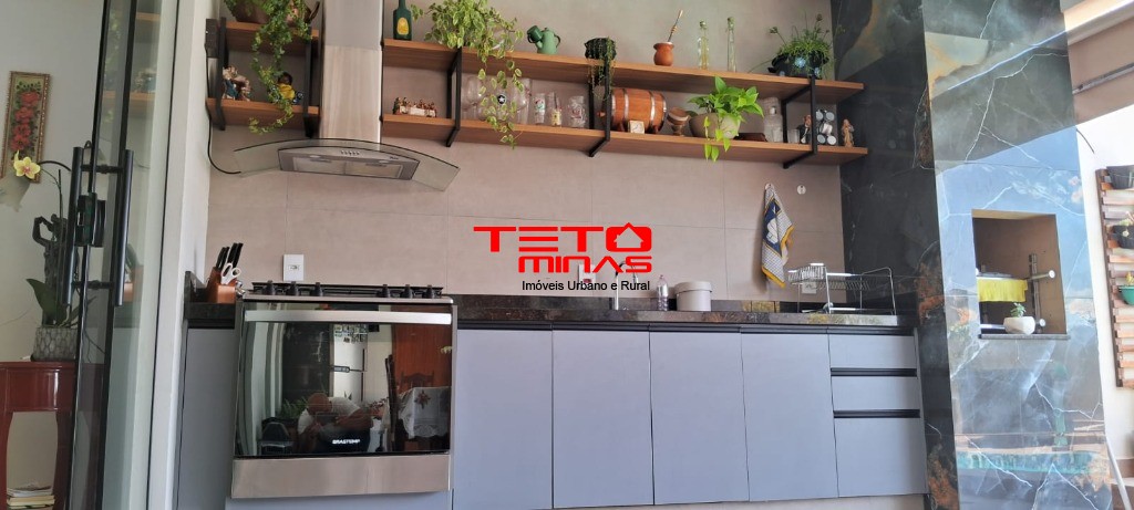 Casa à venda com 3 quartos, 250m² - Foto 62