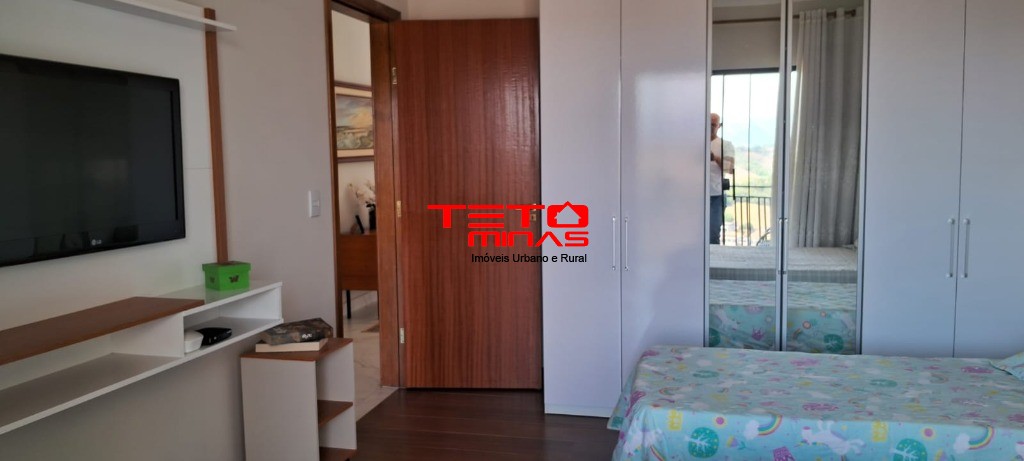 Casa à venda com 3 quartos, 250m² - Foto 20
