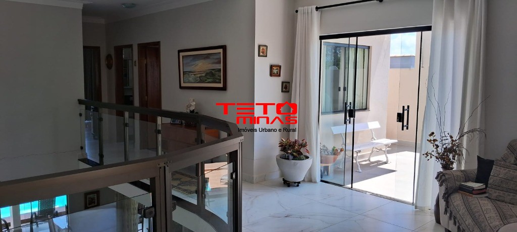Casa à venda com 3 quartos, 250m² - Foto 29