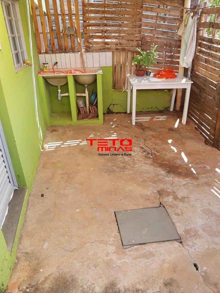 Casa à venda com 2 quartos - Foto 13