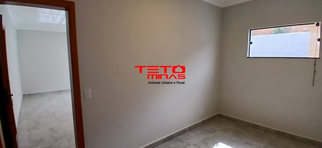 Casa à venda com 3 quartos - Foto 4