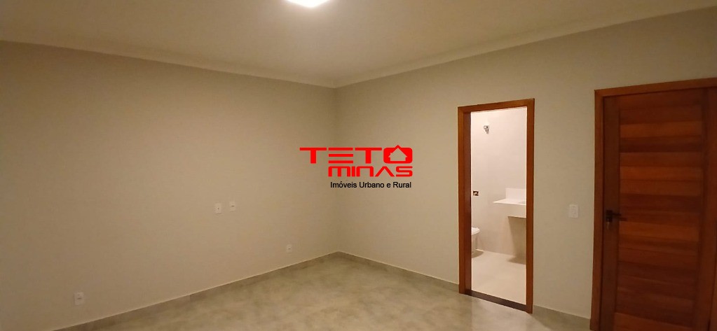 Casa à venda com 3 quartos - Foto 10