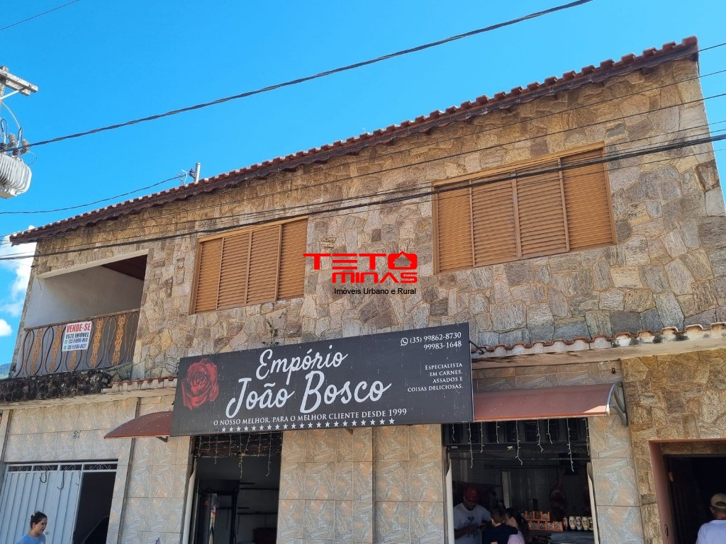 Apartamento à venda com 3 quartos, 156m² - Foto 1
