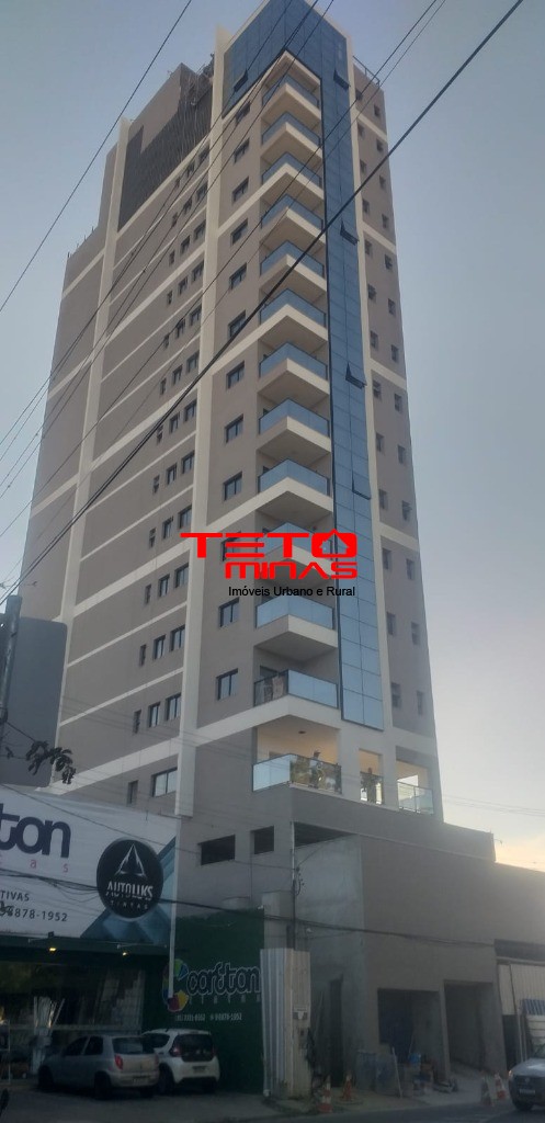 Apartamento à venda com 2 quartos, 70m² - Foto 1