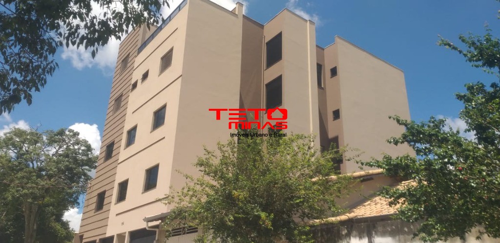 Apartamento à venda com 3 quartos, 120m² - Foto 1