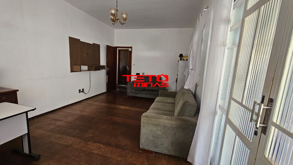 Casa à venda com 4 quartos - Foto 4