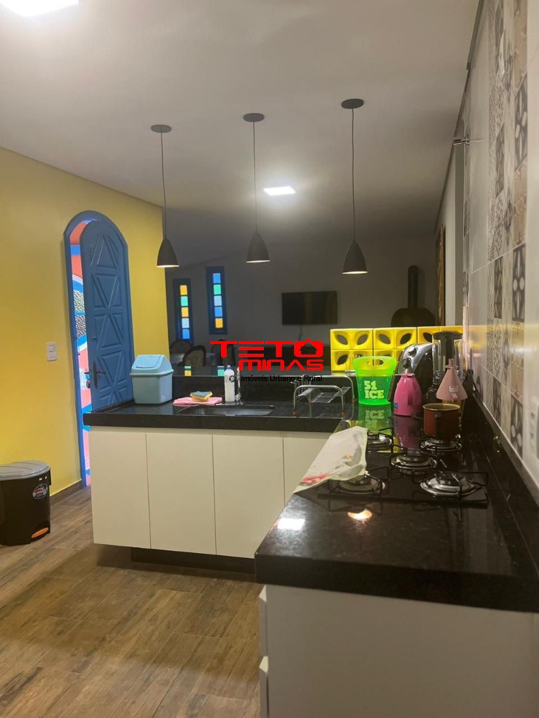 Casa à venda com 4 quartos - Foto 4