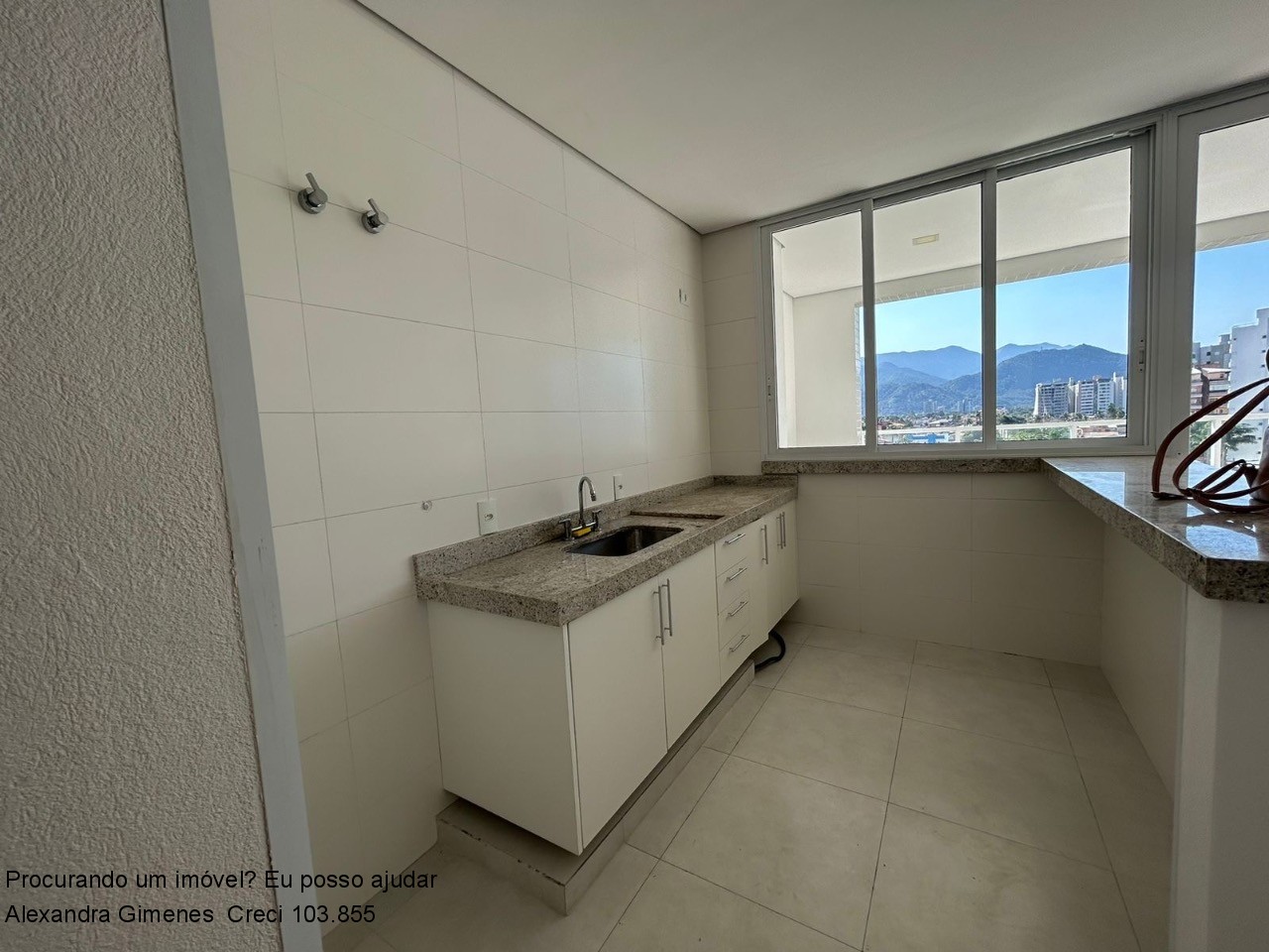 Apartamento à venda com 3 quartos, 130m² - Foto 5