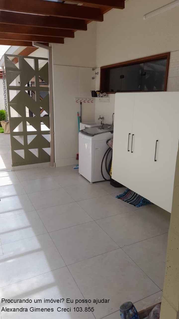 Casa à venda com 3 quartos, 350m² - Foto 11