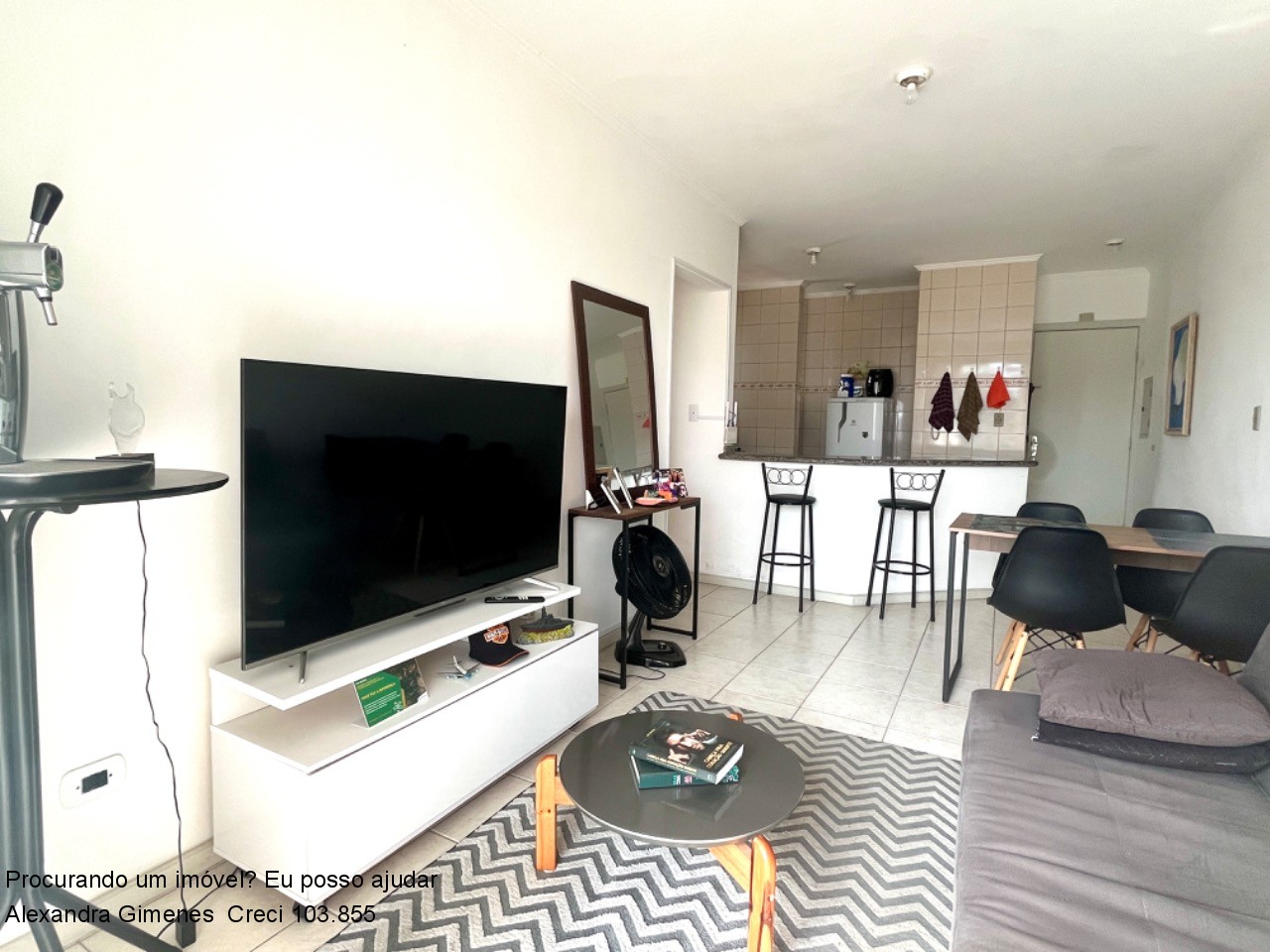 Apartamento à venda com 2 quartos, 68m² - Foto 3