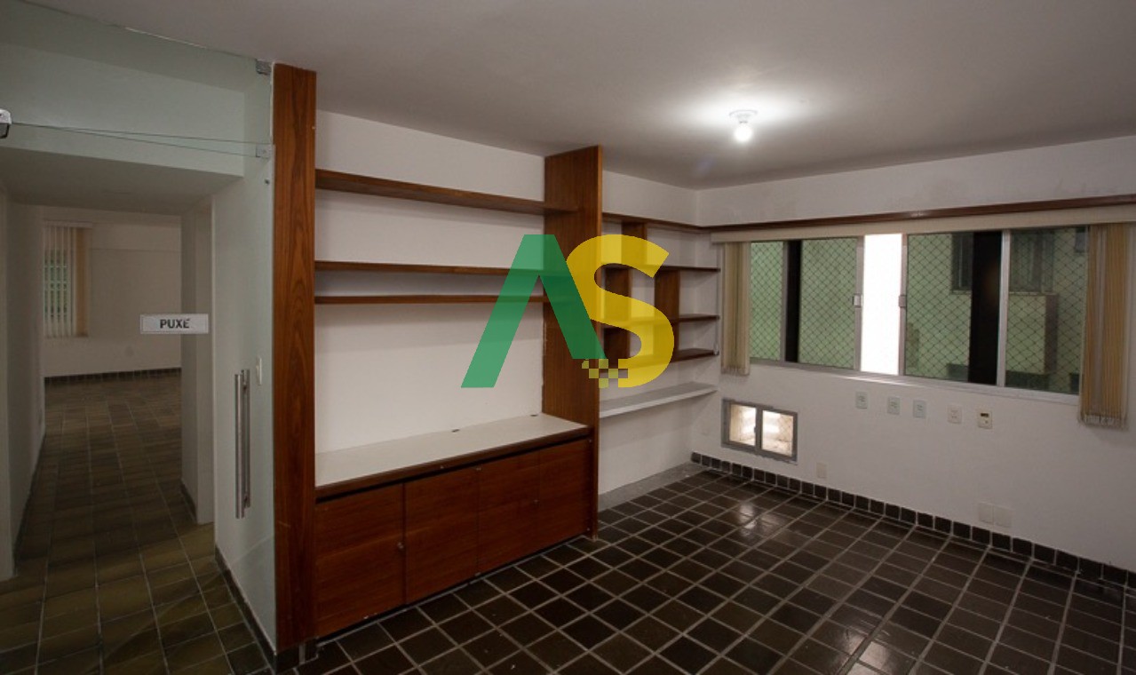 Apartamento à venda com 3 quartos, 200m² - Foto 16