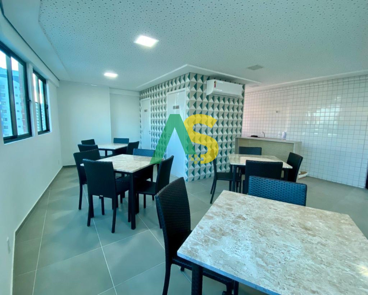 Apartamento à venda com 2 quartos, 46m² - Foto 4