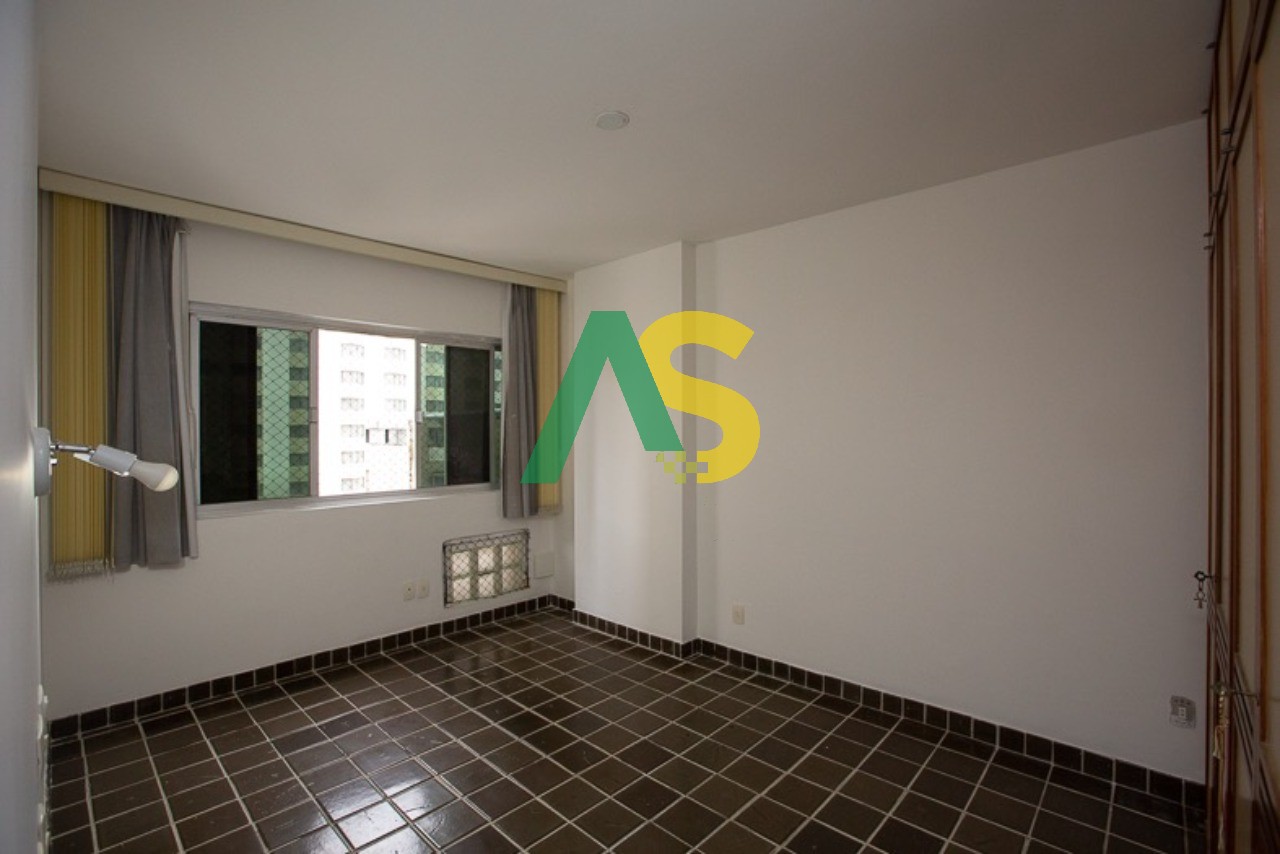 Apartamento à venda com 3 quartos, 200m² - Foto 25