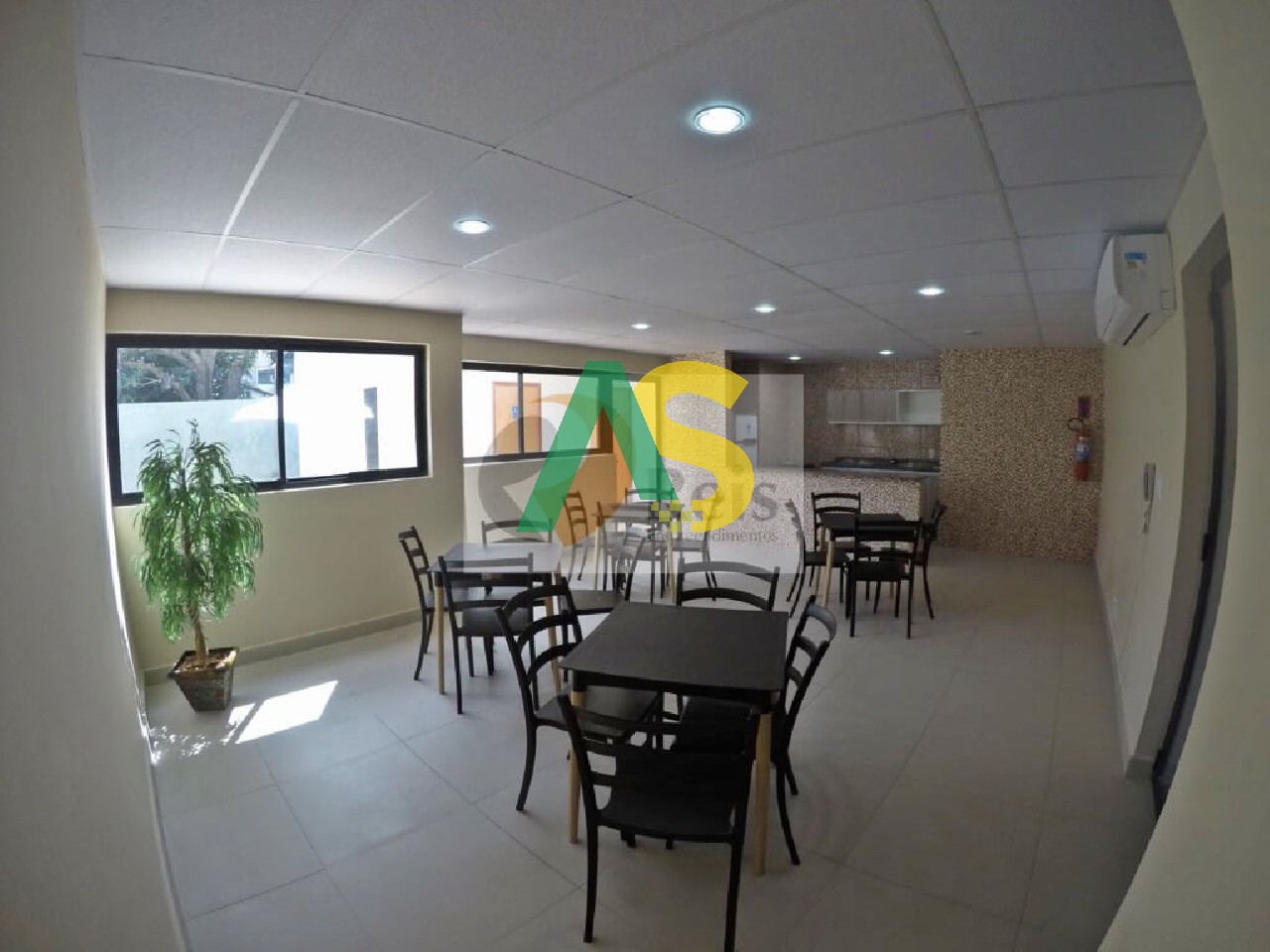 Apartamento à venda com 2 quartos, 46m² - Foto 4