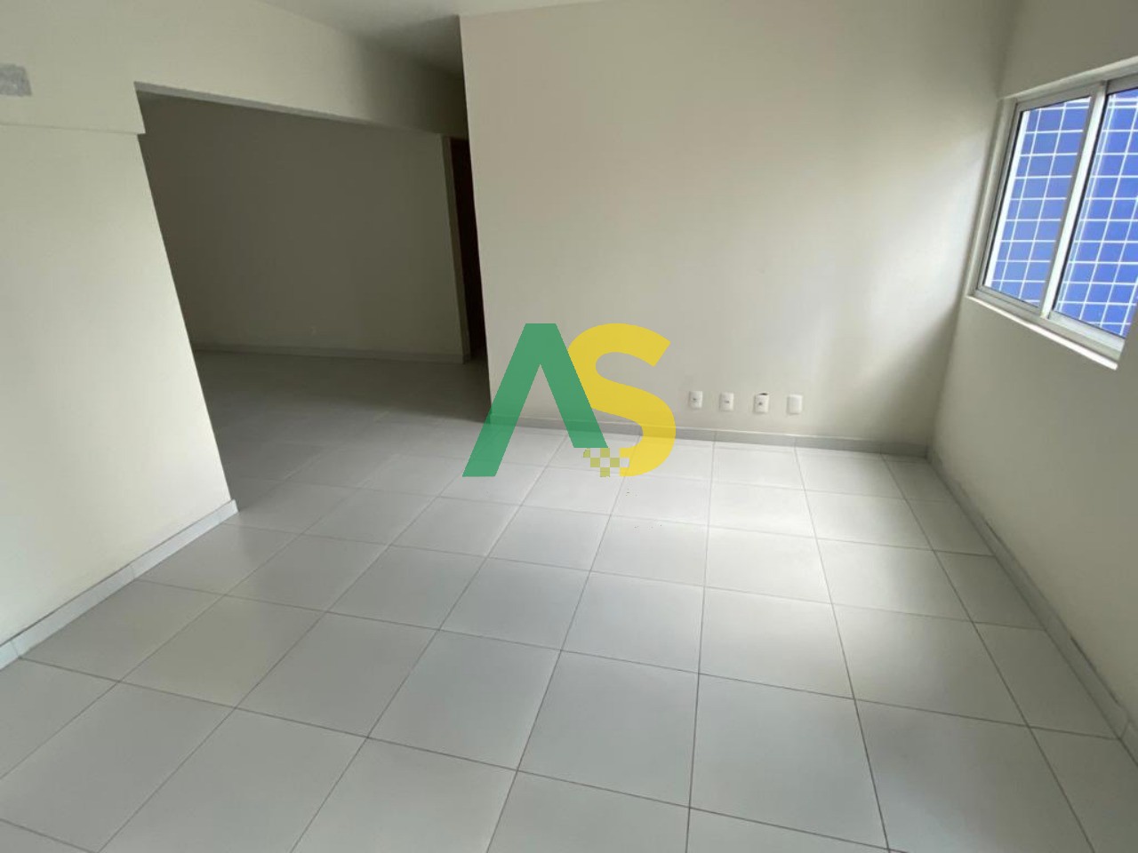 Apartamento à venda com 4 quartos, 143m² - Foto 4