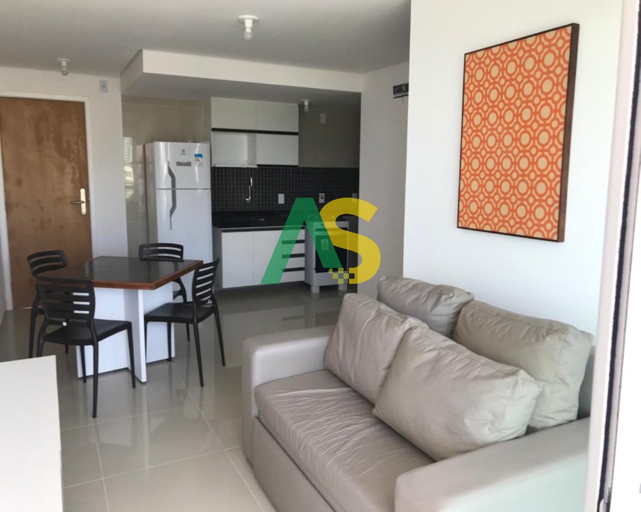 Apartamento à venda com 1 quarto, 45m² - Foto 2