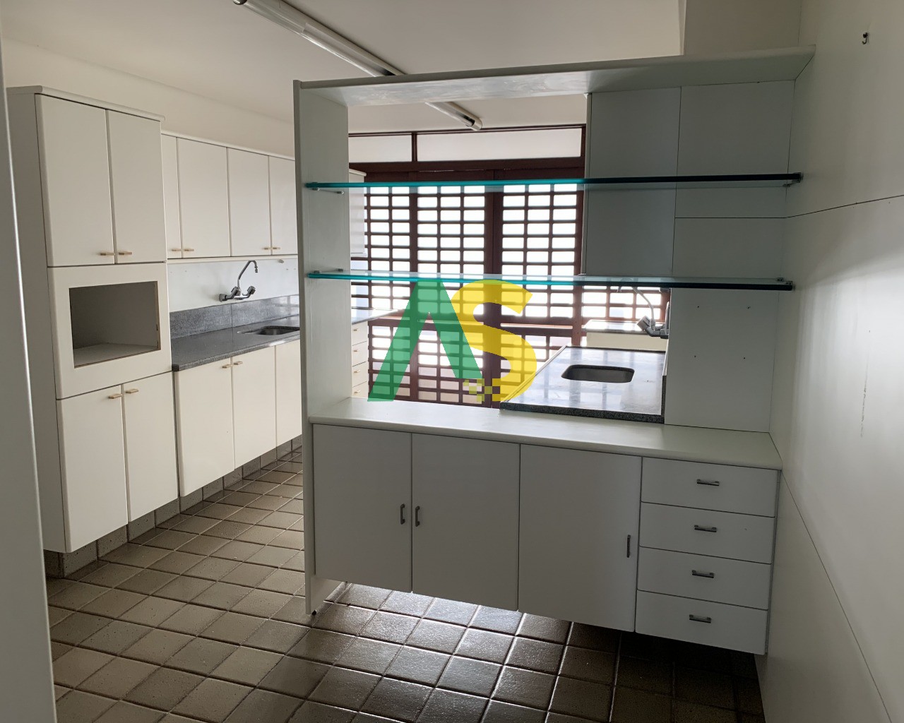 Apartamento à venda com 4 quartos, 300m² - Foto 8