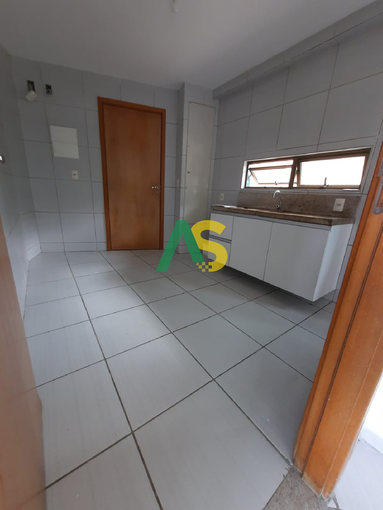 Apartamento à venda com 3 quartos, 90m² - Foto 7