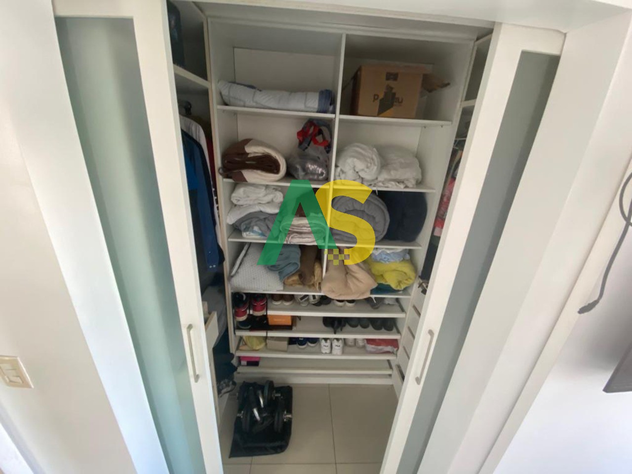 Apartamento à venda com 3 quartos, 198m² - Foto 18