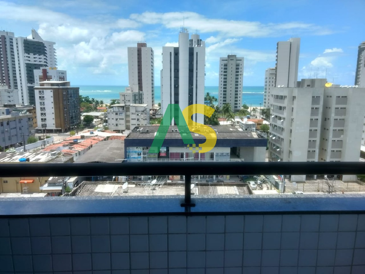 Apartamento à venda com 3 quartos, 119m² - Foto 2