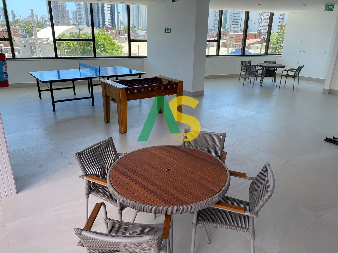 Apartamento à venda com 4 quartos, 146m² - Foto 8