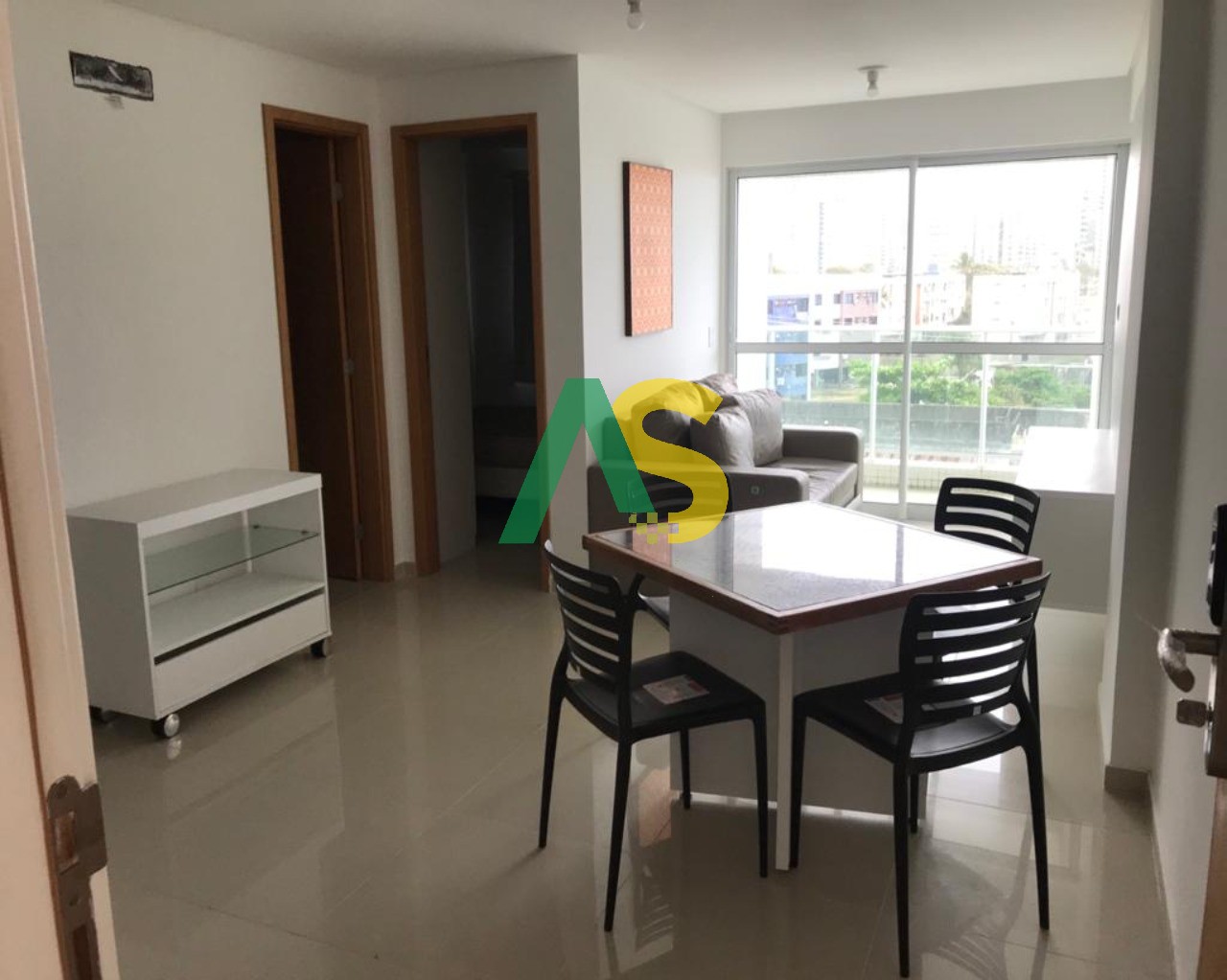 Apartamento à venda com 1 quarto, 45m² - Foto 4