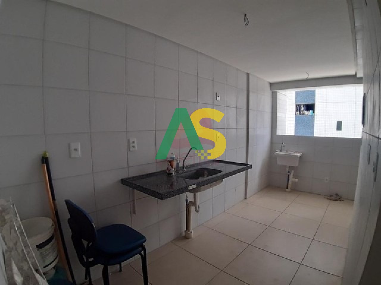 Apartamento à venda com 2 quartos, 58m² - Foto 4