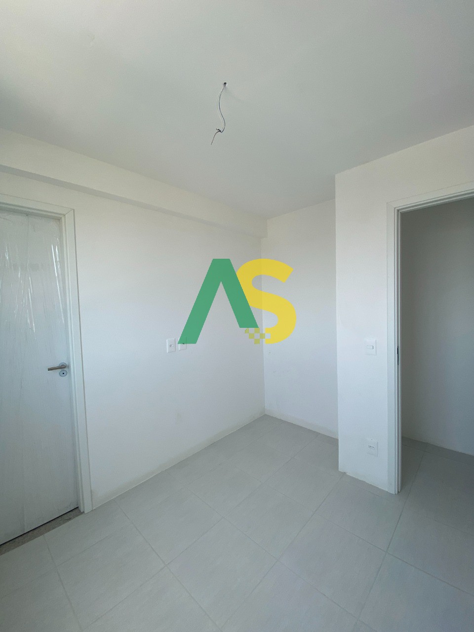 Apartamento à venda com 3 quartos, 60m² - Foto 4