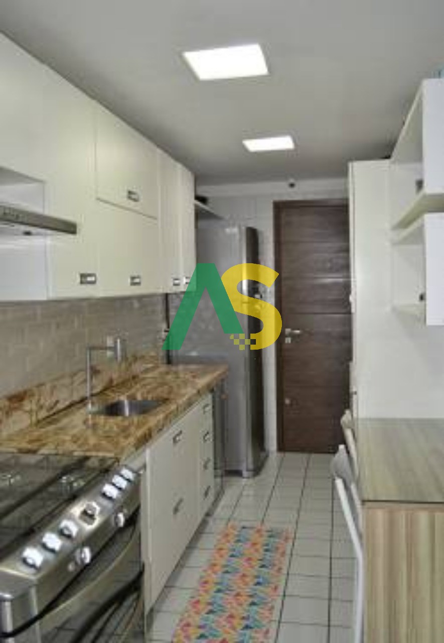 Apartamento à venda com 3 quartos, 125m² - Foto 7