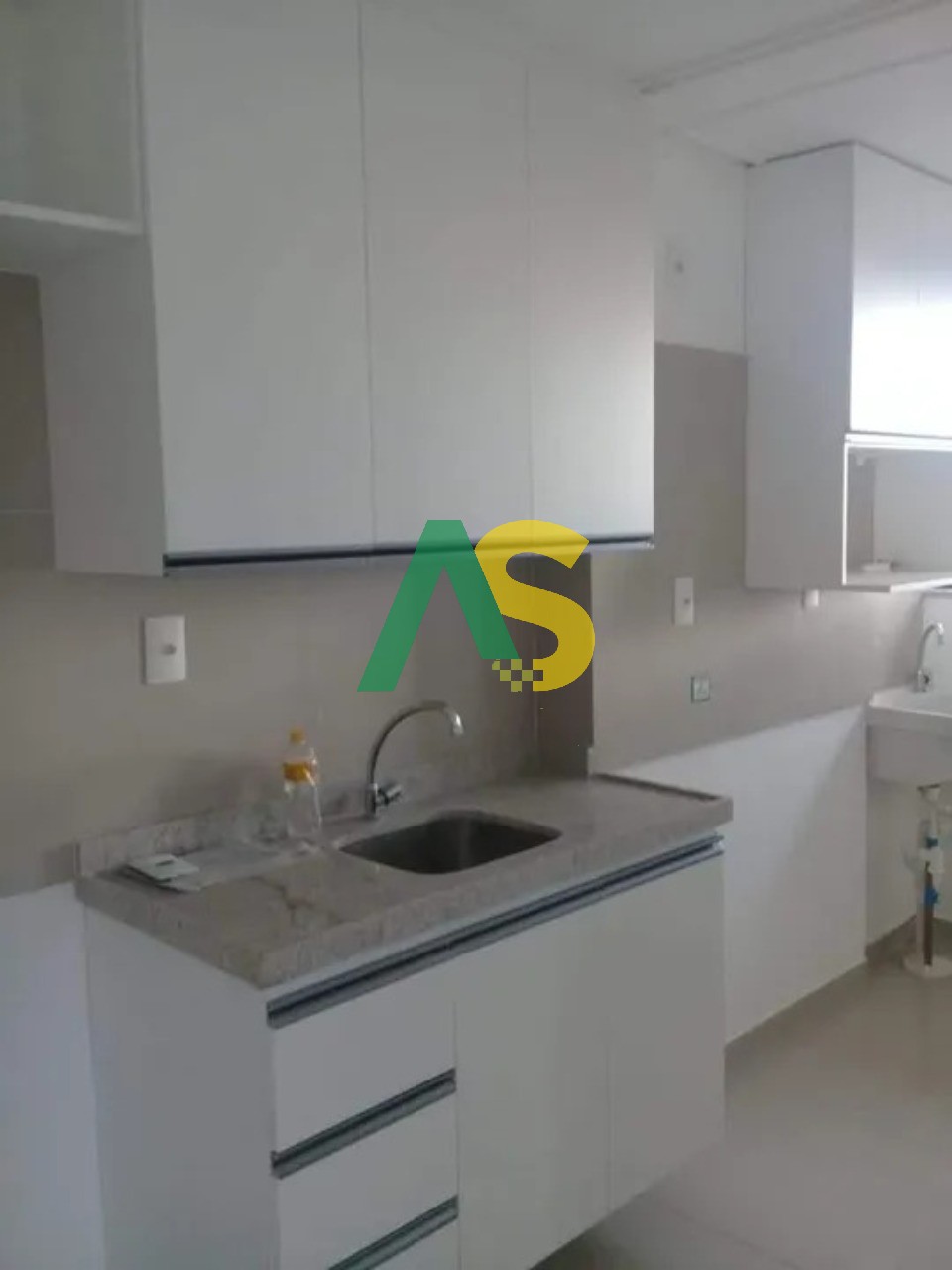 Apartamento à venda com 2 quartos, 65m² - Foto 4