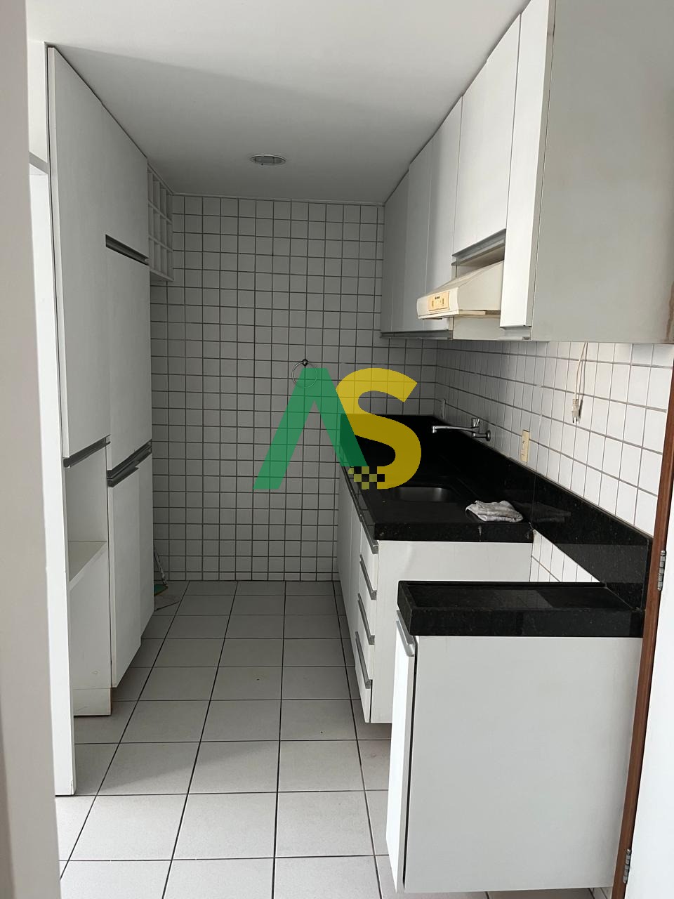 Apartamento à venda com 3 quartos, 85m² - Foto 11